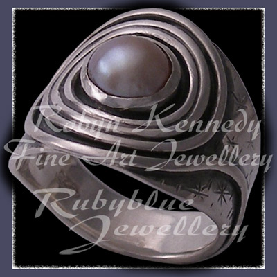 Sterling Silver and Pearl 'Smitten' Ring Image